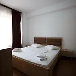 Theo Summerland Seaview Appartamento Mamaia