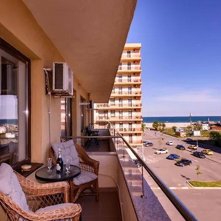 Apartmán Theo Summerland Seaview Mamaia